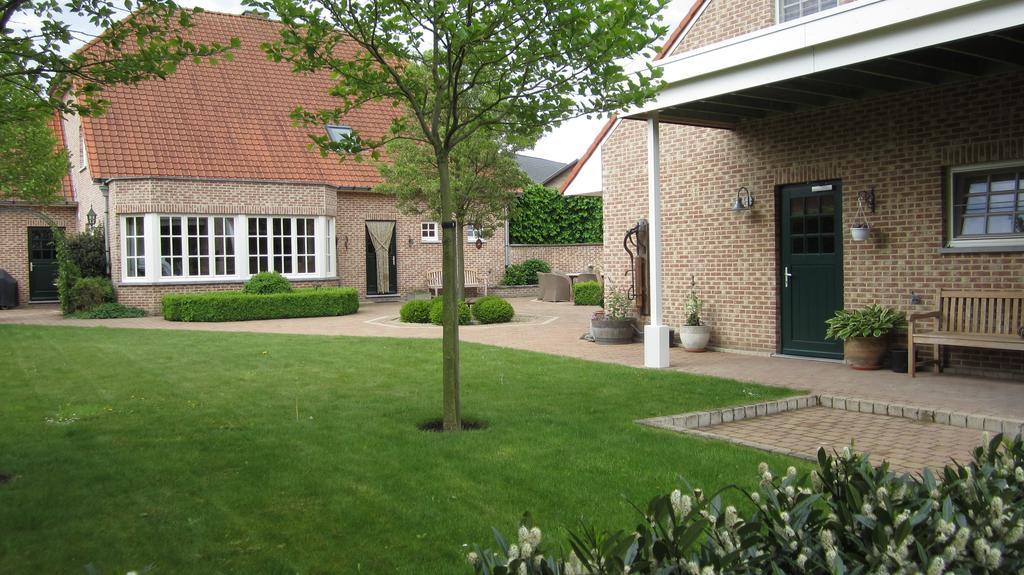 Vakantiehuis Aen De Roderburgh มาเซค ภายนอก รูปภาพ