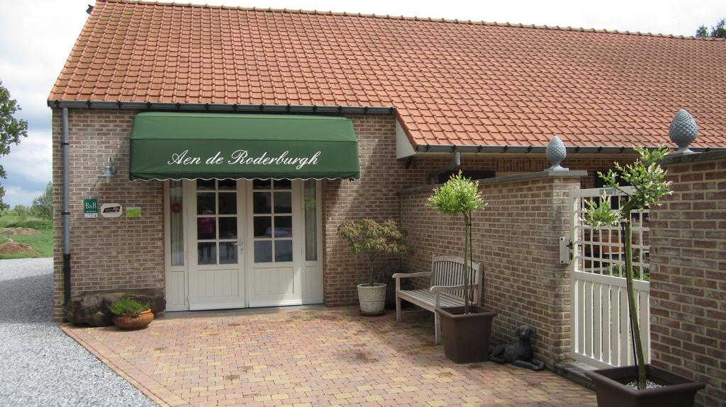 Vakantiehuis Aen De Roderburgh มาเซค ภายนอก รูปภาพ